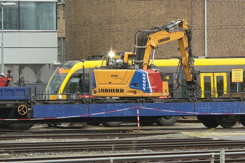 Werkzaamheden aan verbreding perron Utrecht Centraal
